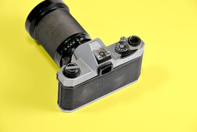 Pentax K1000 + Lens (Japanese Model 1976-78)