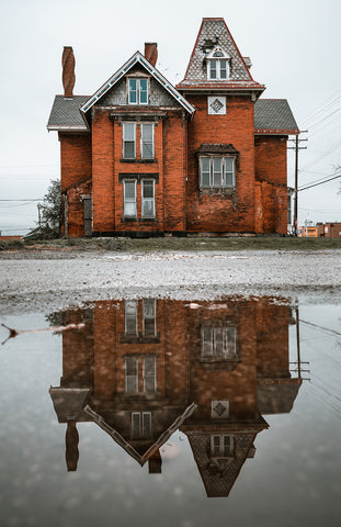 Cinnamon House